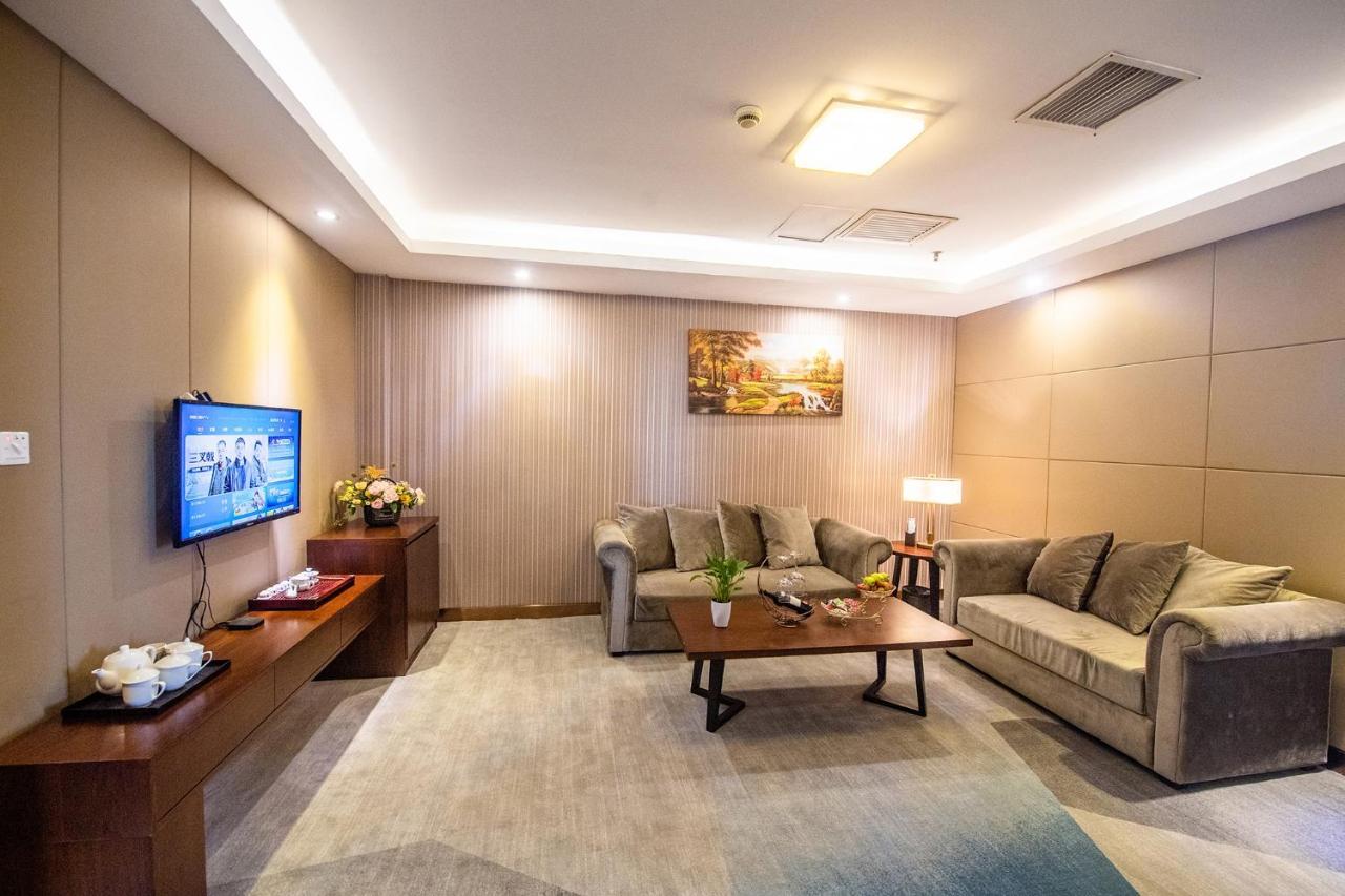 Peace International Hotel Shangrao Exterior photo